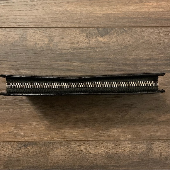 ❌SOLD❌ Saint Laurent Black Crocodile-Embossed Leather Zip-Around Long Wallet - Picture 4 of 14